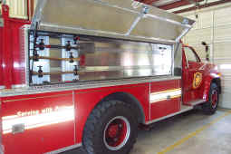 Tanker 13 Officer's Side Toolbox.JPG (925271 bytes)